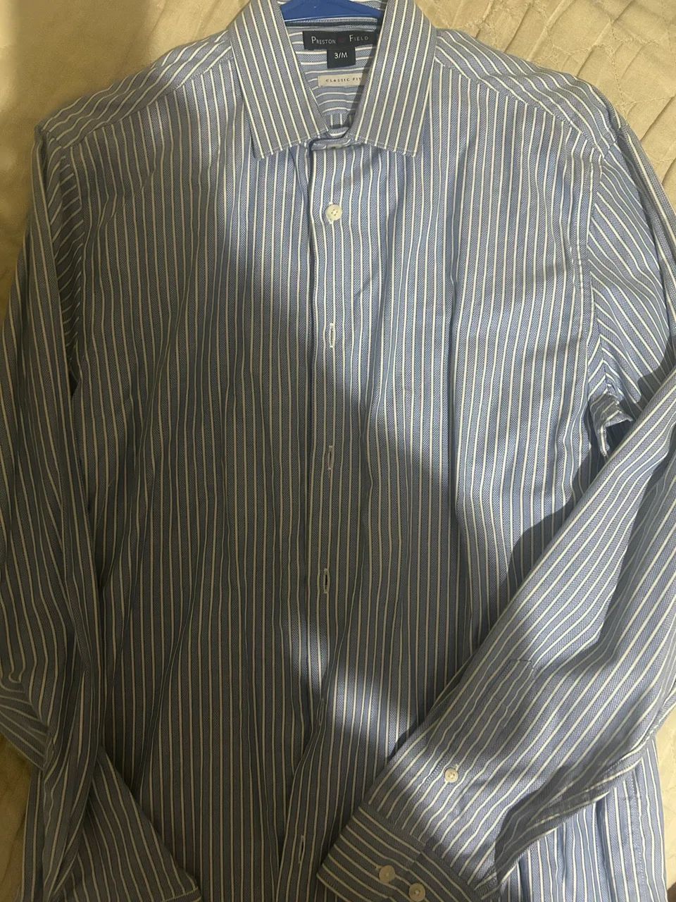 camiseta manga longa, azul. Nova. Nunca usada. - Foto 4