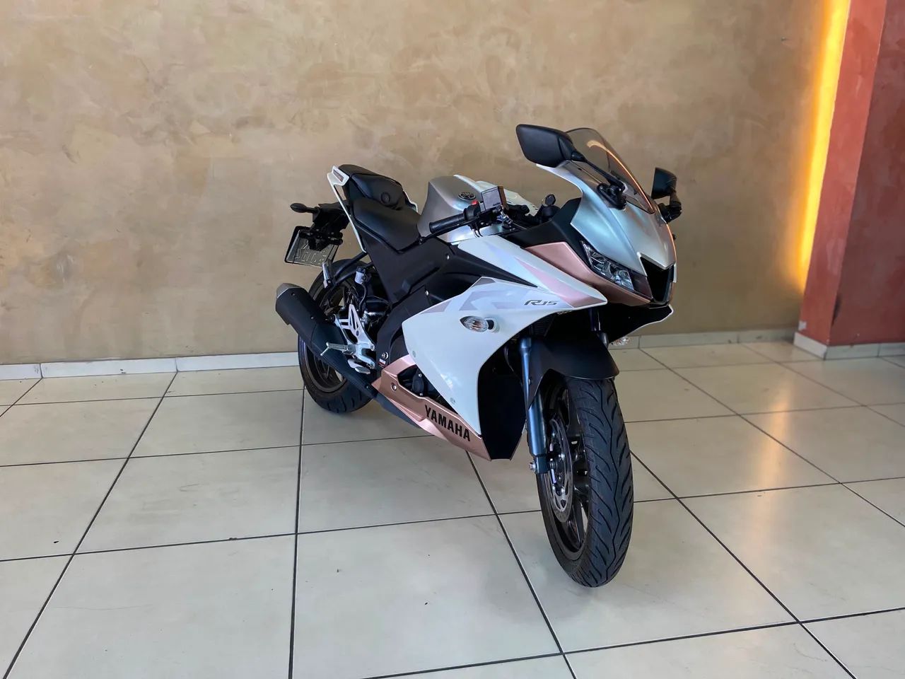 R15 - Foto 3