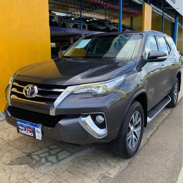 Toyota Hilux Hilux SW4 SRX 4x4 2.8 TDI 16V Dies. Aut. 2017