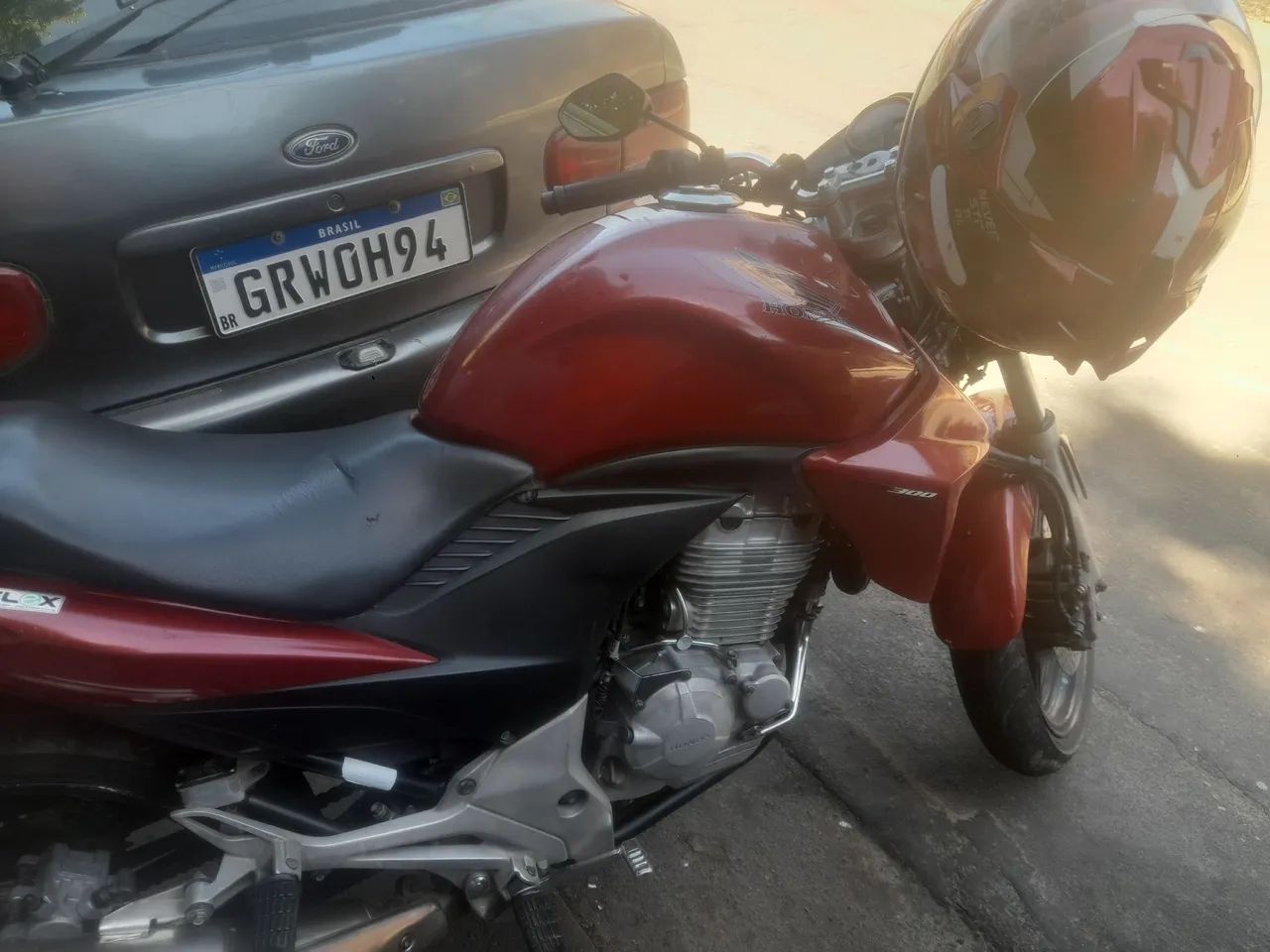 Cb 300  abaixo da tabela  - Foto 2