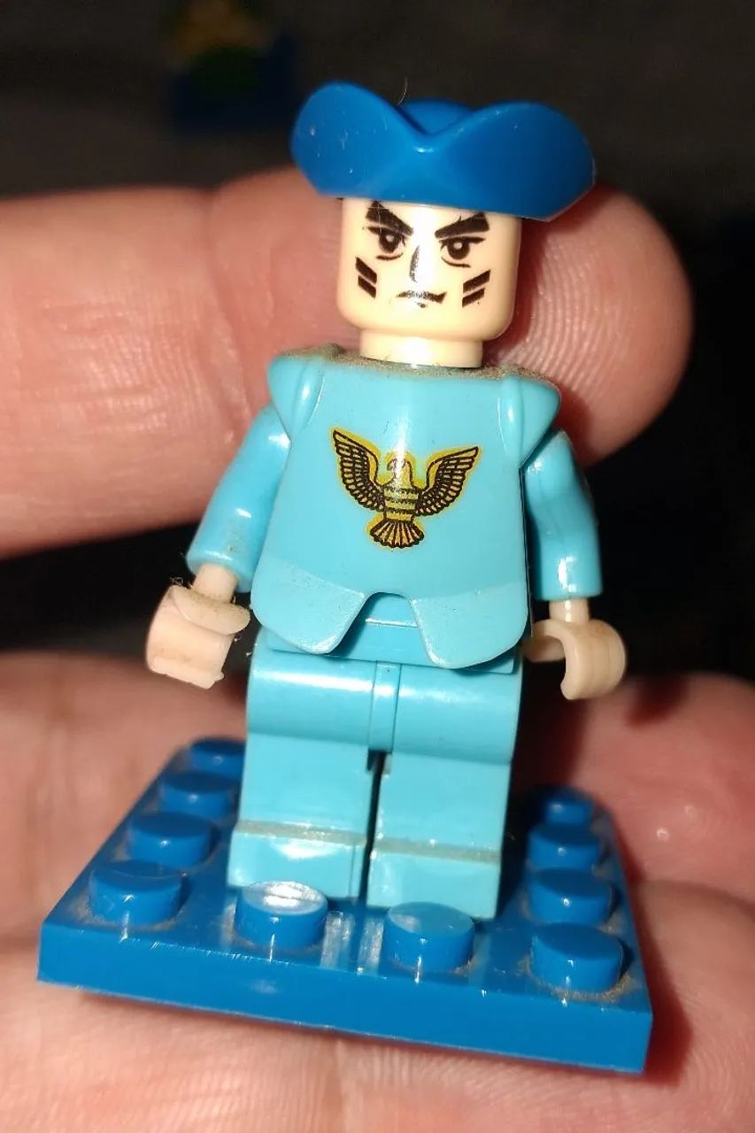 Kit 4 Mini Figures MegaBloks Originais  - Foto 3