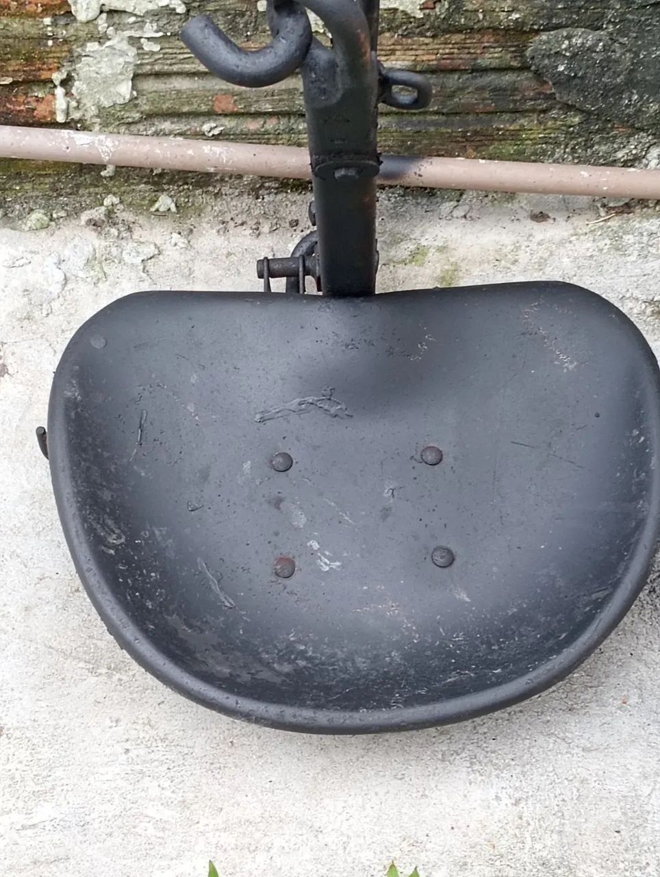 Cadeira para pintura em Edifícios.