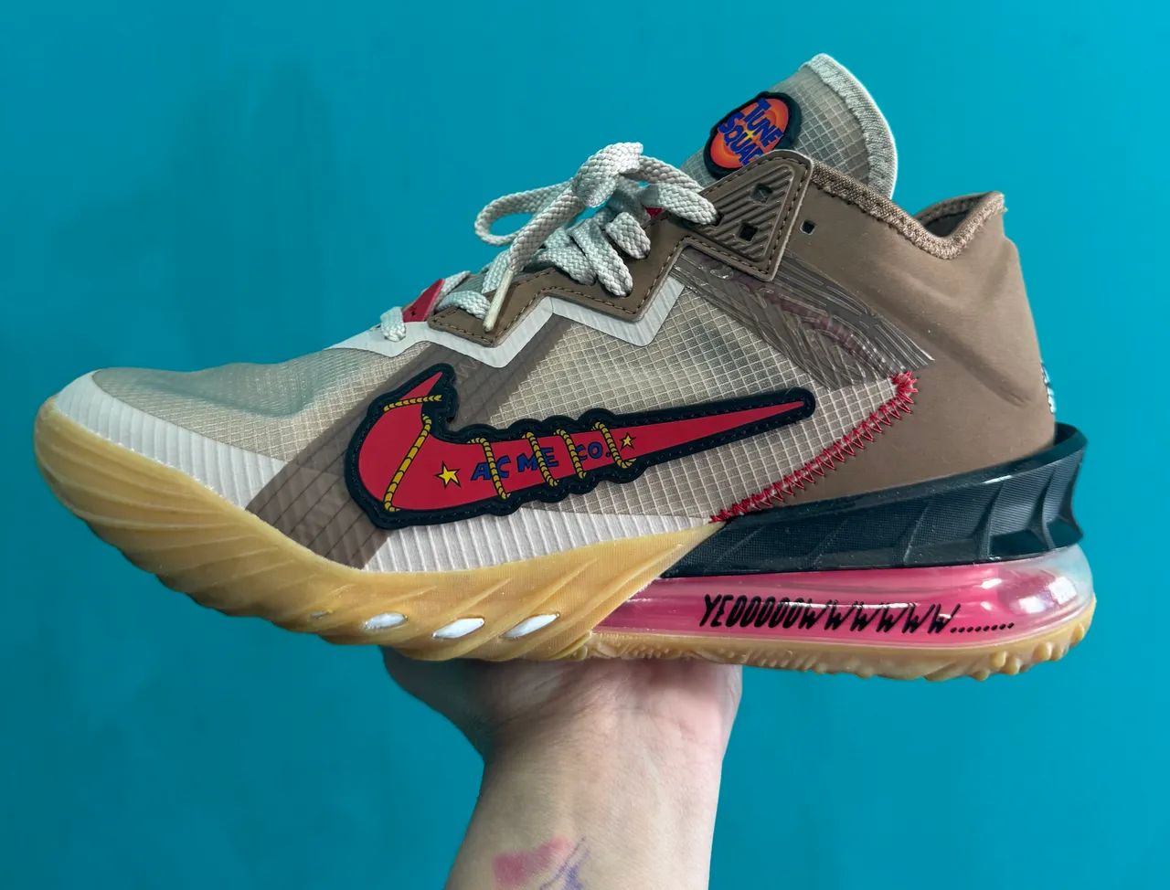 tênis nike lebron xviii (18) loe space jam - PapaLéguas / Coyote
