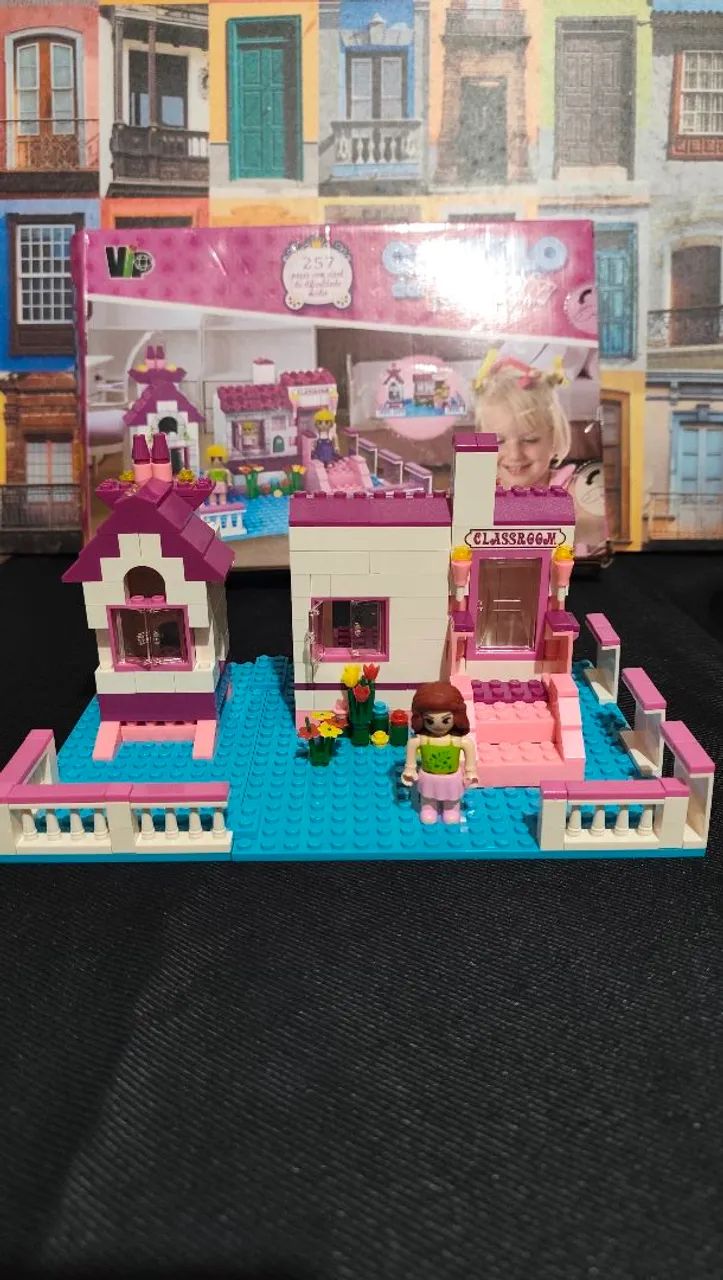 Conjunto Mini Casinha com Sala de Aula e Boneca - Foto 5