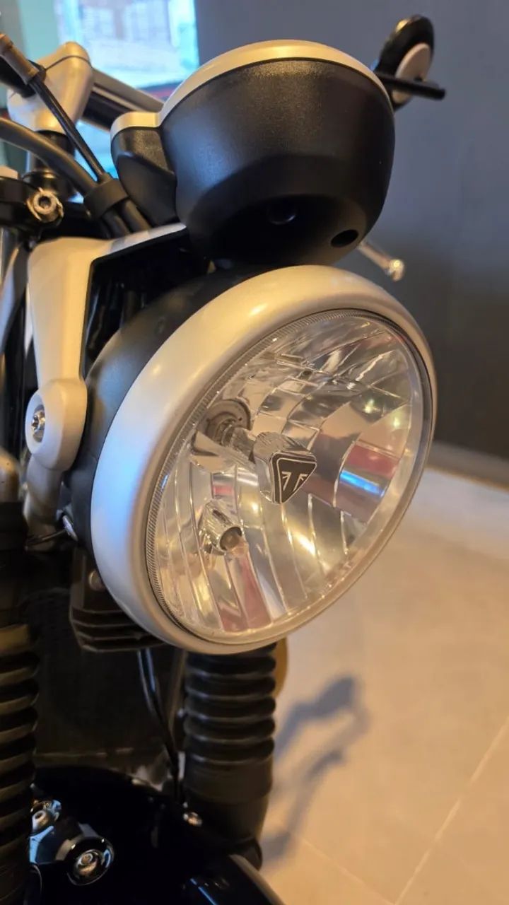 Triumph Street Twin 900 2018 - Foto 3