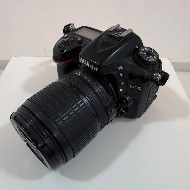 NIKON D7100 + 18.140mm