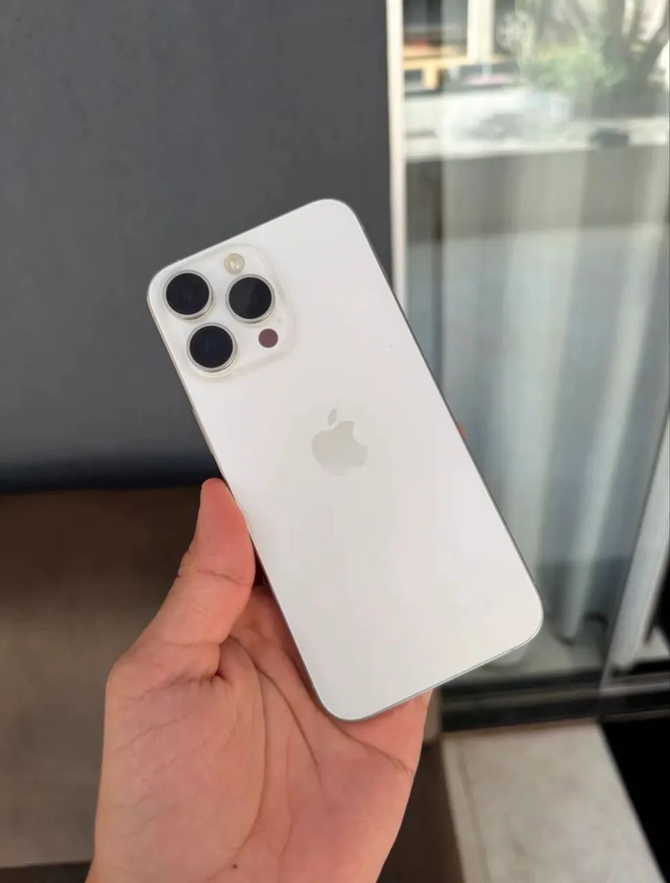 iPhone 15 Pro Max 1 Tera 