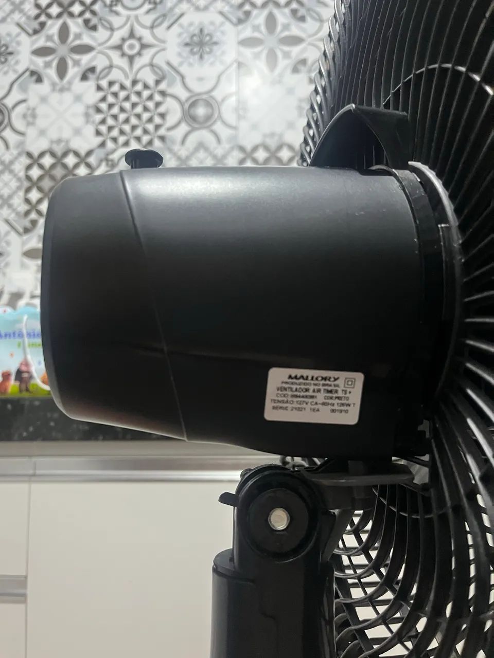 Ventilador de coluna Mallory com controle - Foto 3