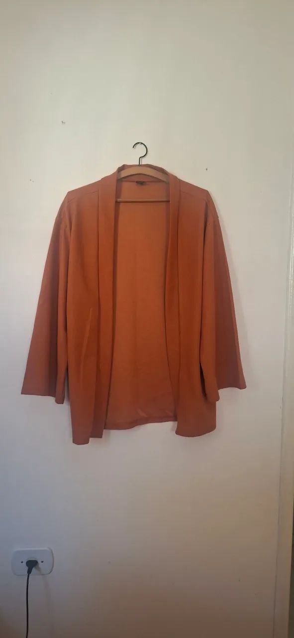 Kimono, cor terracota
