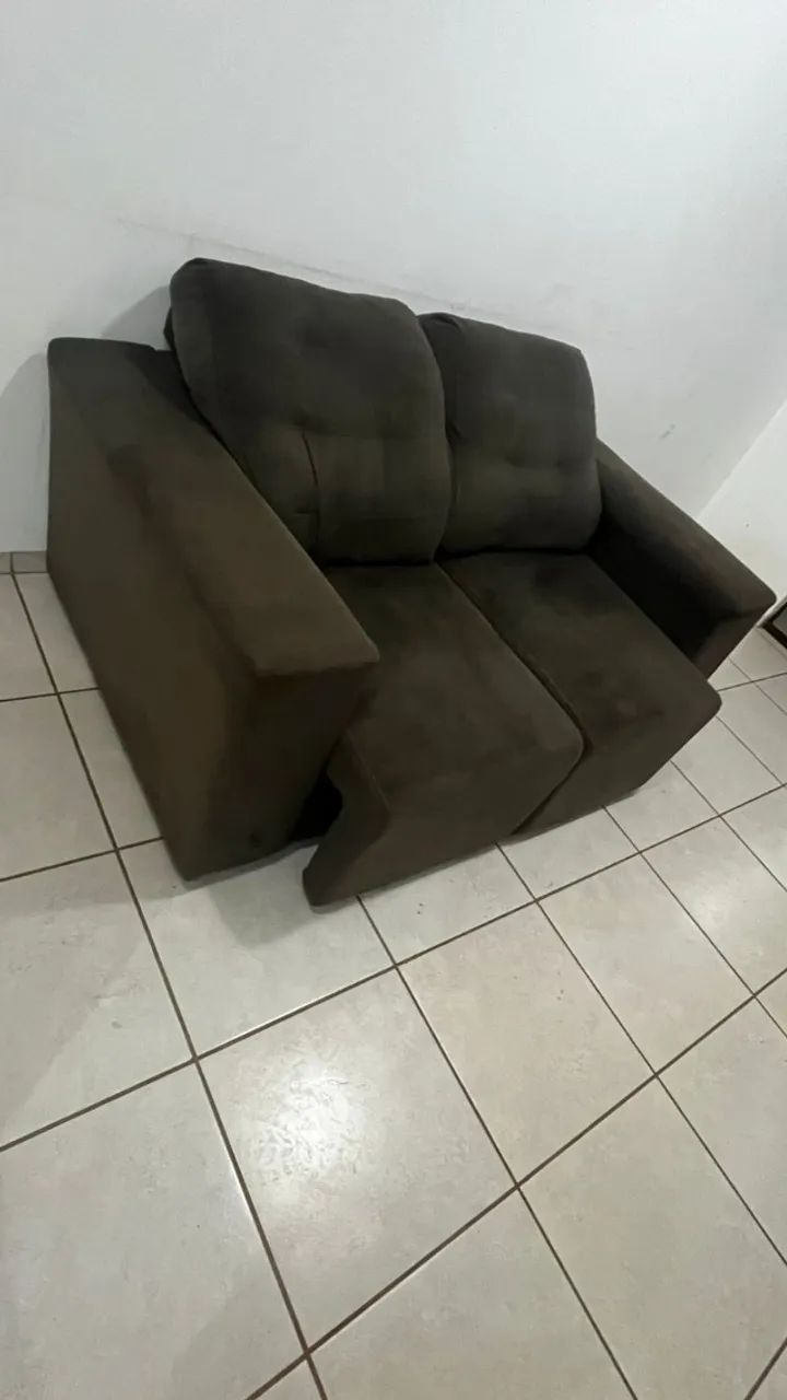 SOFÁ RETRATIL SEMI NOVO COM SUPER PREÇO! - Foto 5