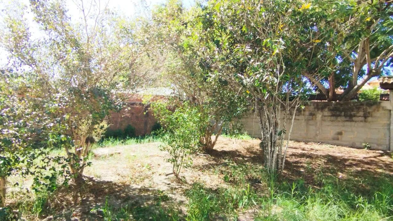 Mini chácara com dois quartos e vasto quintal - Foto 3