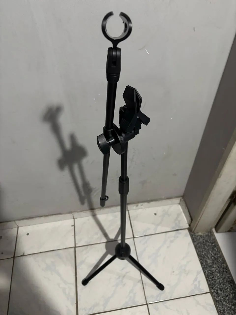 Pedestal de microfone  - Foto 2