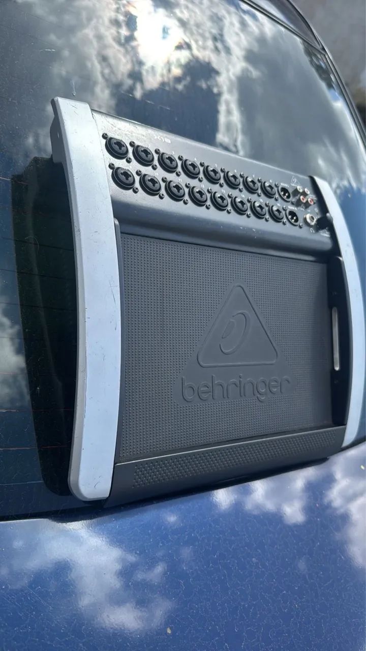 Mesa X18 Air Behringer c/ IPAD e CASE - Foto 4