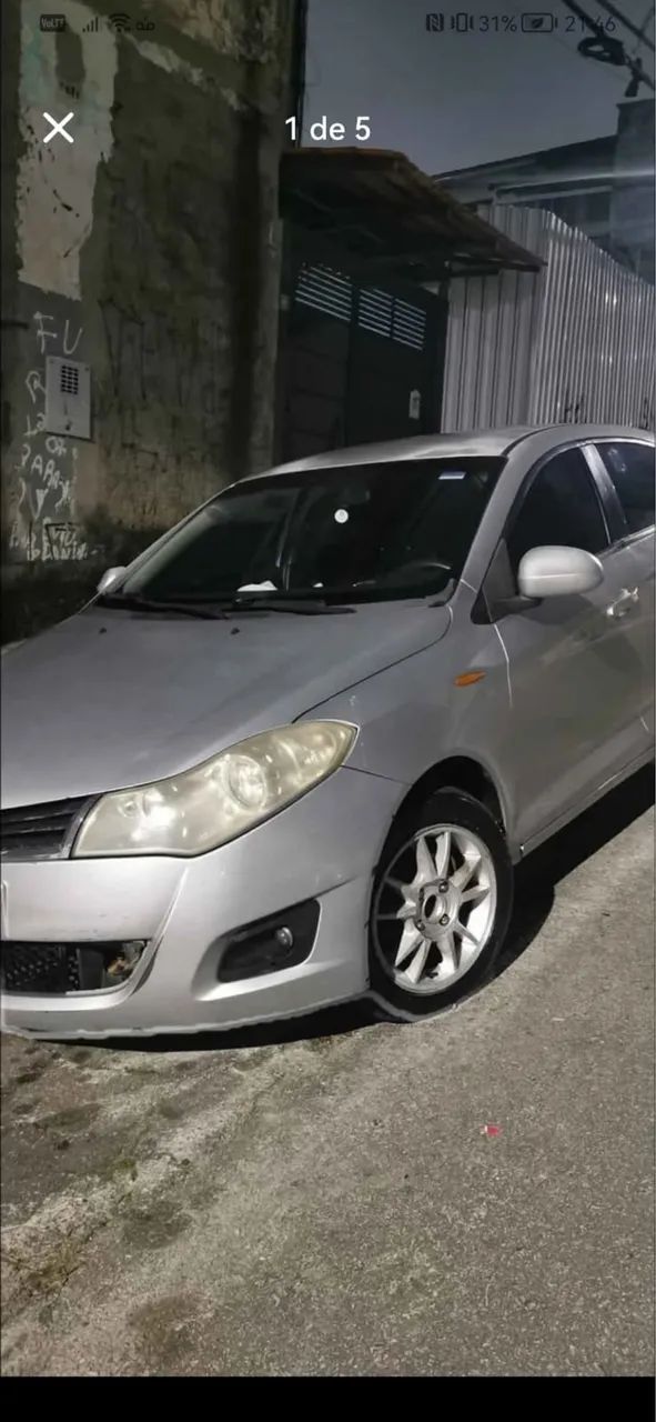 Chery Celer Hatch 1.5 16V Flex 5P 2013