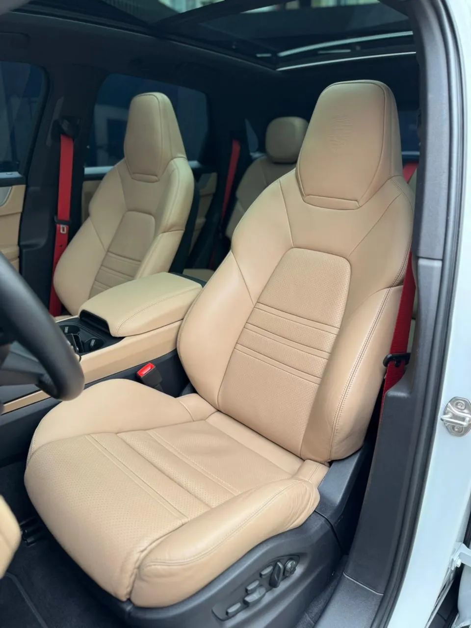 Porsche Cayenne S 4.0 V8 474cv 2024 - Foto 4