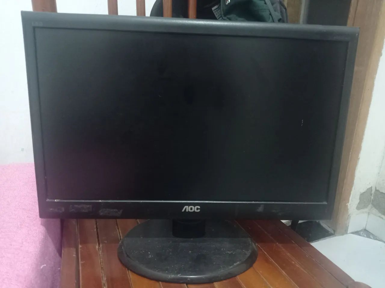 Monitor AOC 18,5" WIDESCREEN | LED | 60 Hz | Modelo: E950SWN