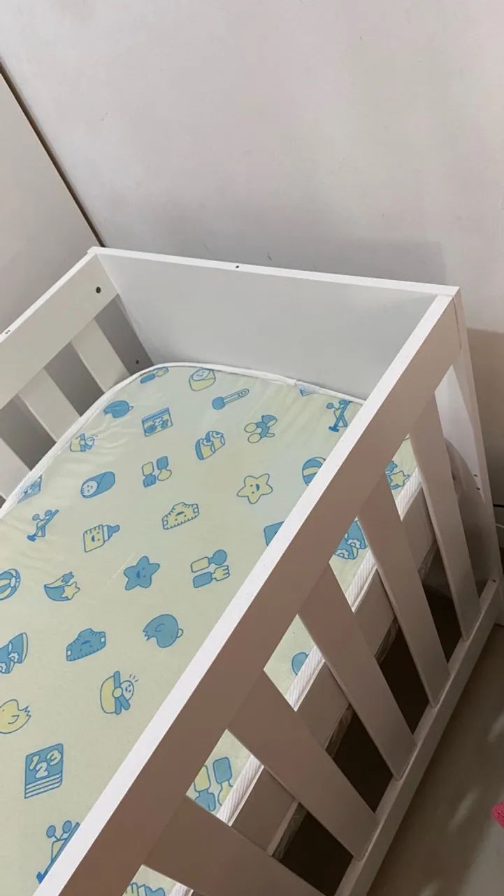 Berço vira cama + colchão  - Foto 5