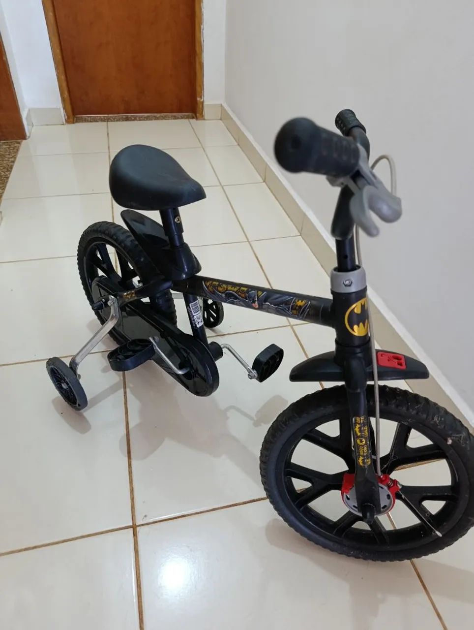 Bicicleta infantil Batman  - Foto 2