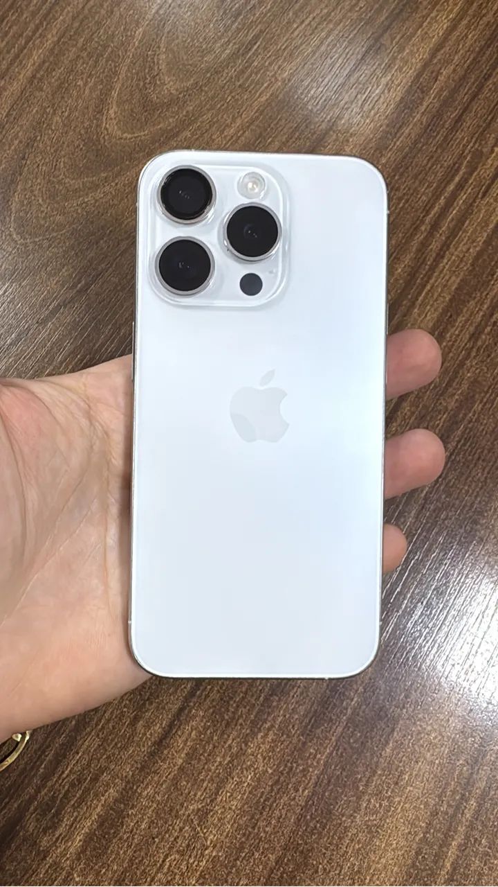iPhone 15 pro 256gb