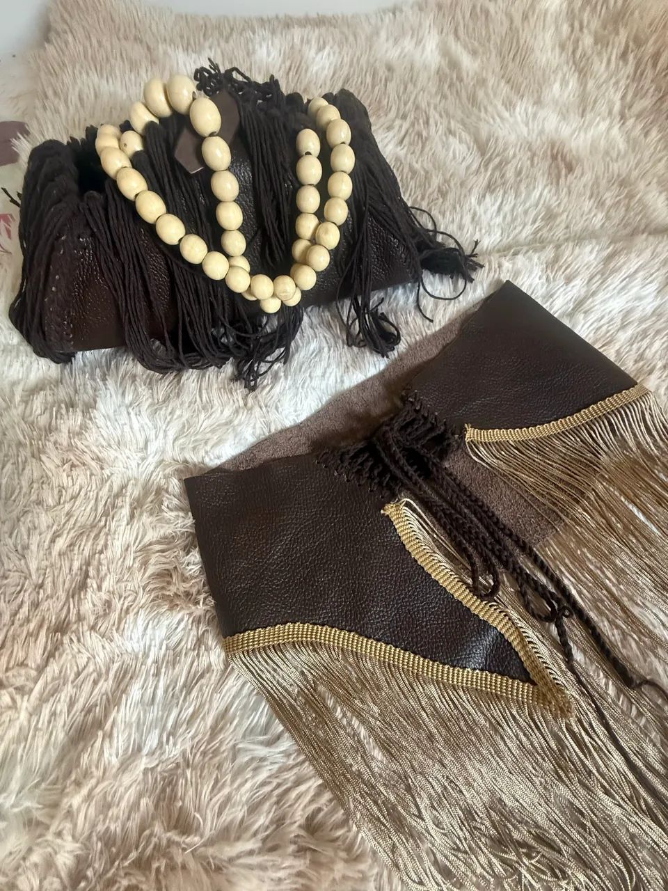 Bolsas artesanais couro e crochê  - Foto 5