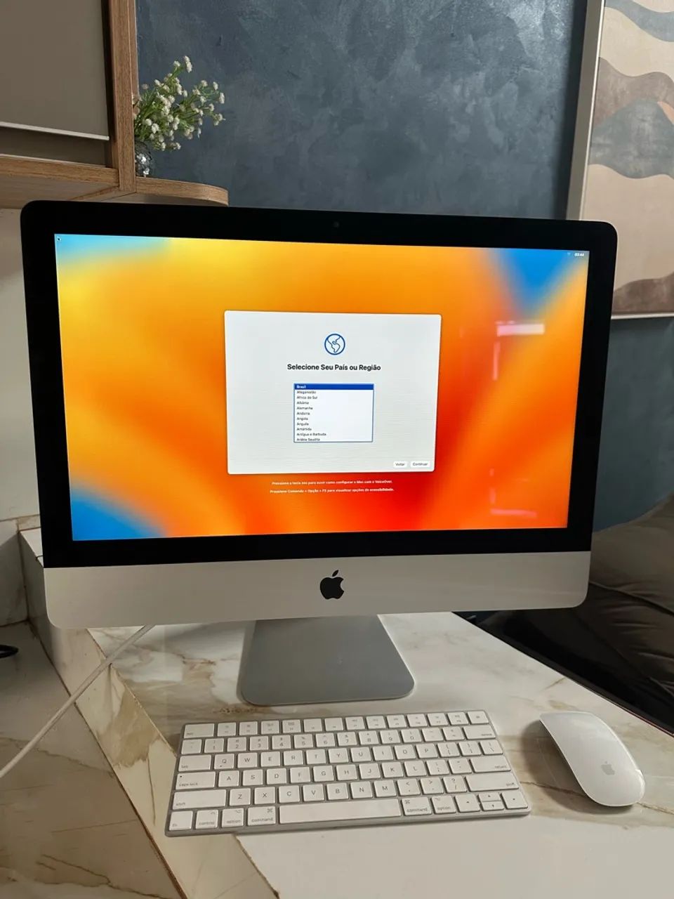 iMac A1418 - 21.5 - i5 - 8GB de RAM - SSD 256 - Computadores e