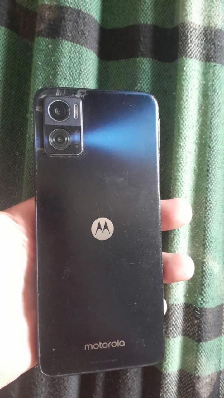 Moto E 22 128 gigas funcionando perfeitamente! Leia a descrição  - Foto 2