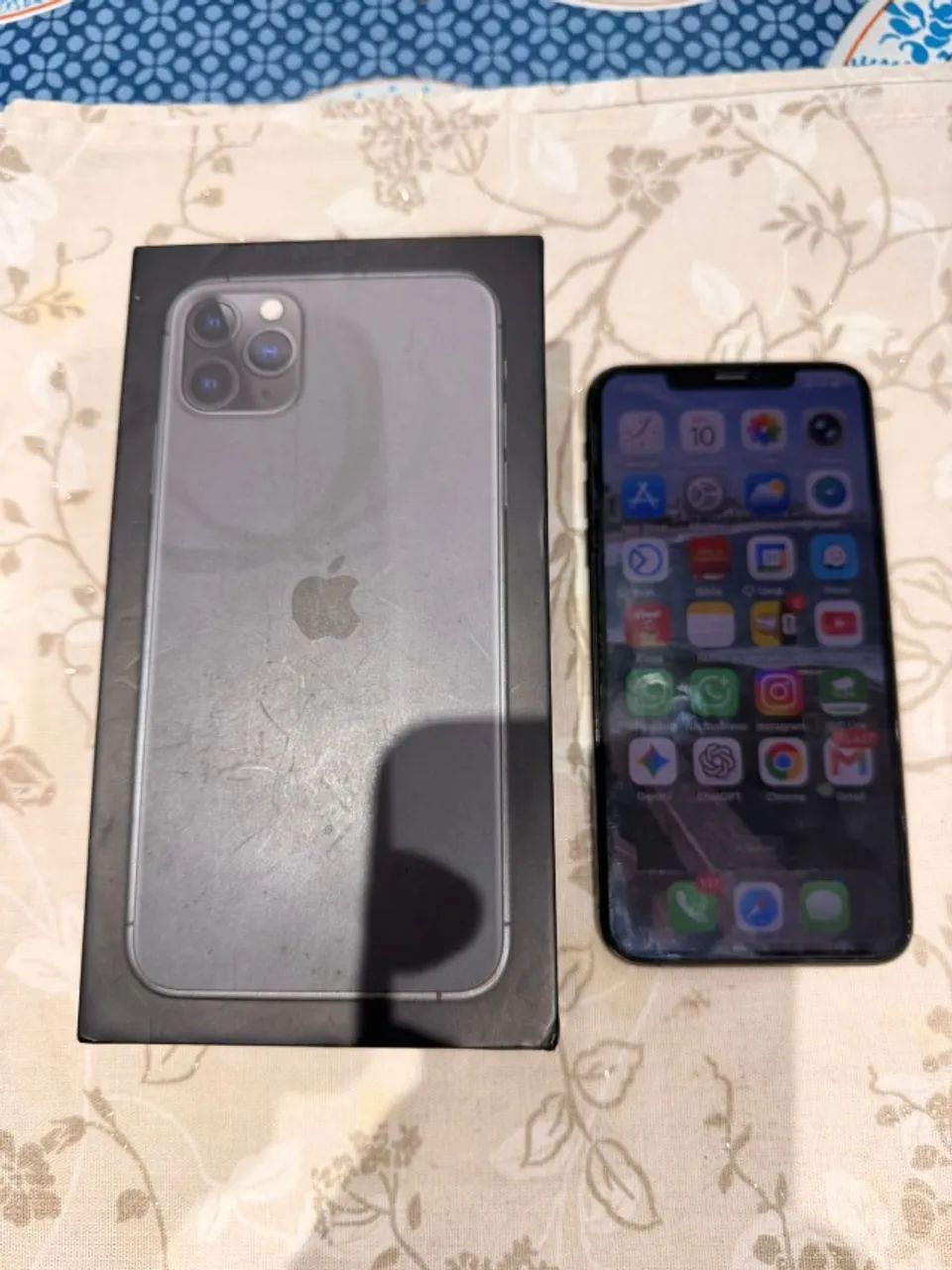 IPHONE 11 PRO MAX - Foto 3