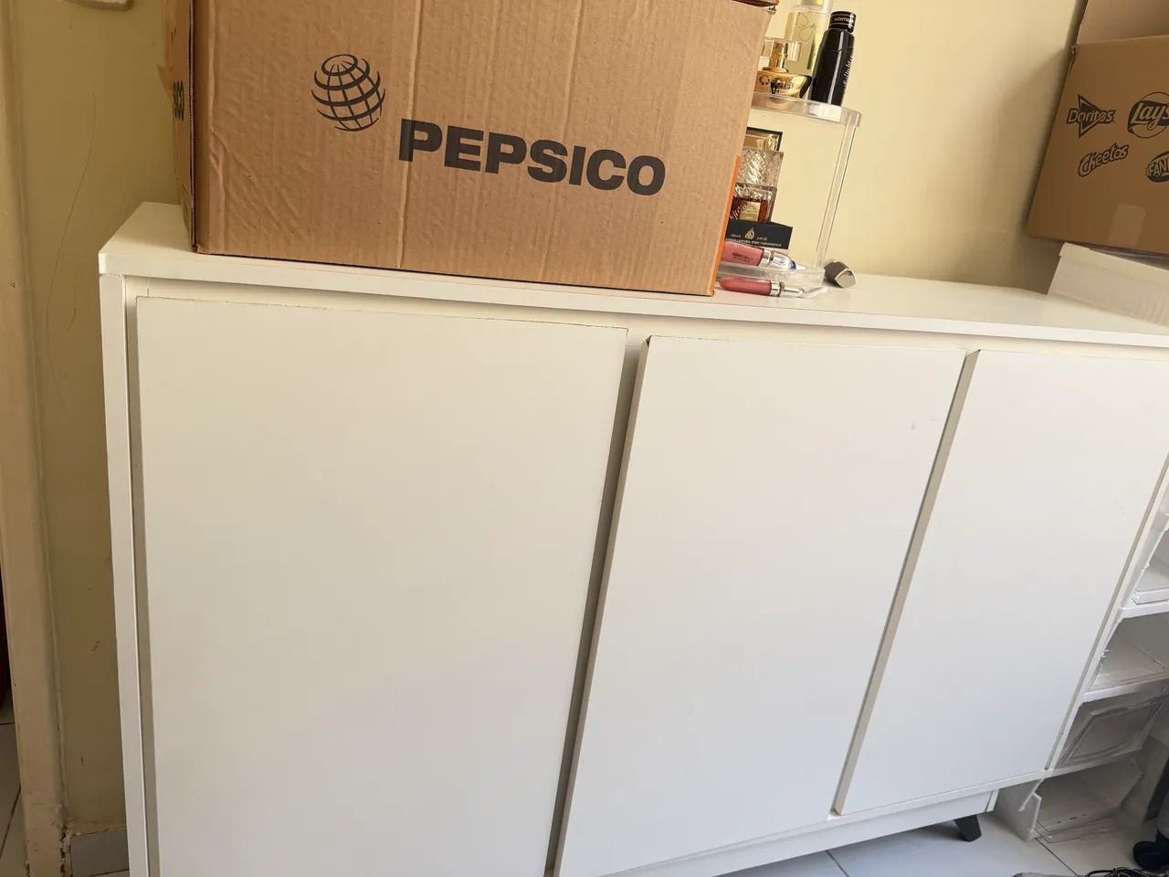 Balcão de madeira para recepção ou sala  - Foto 5