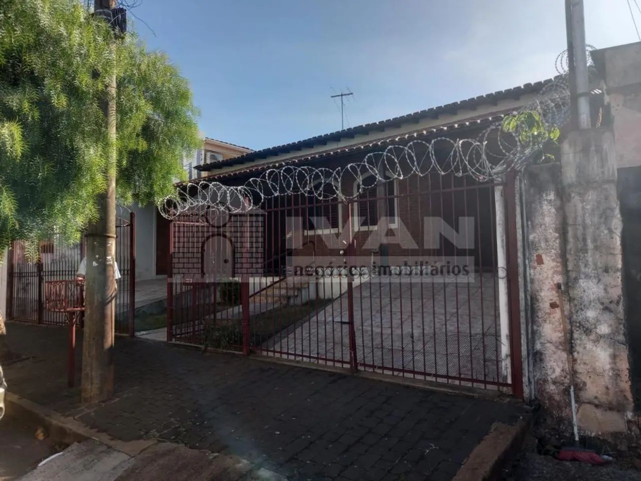 Casa à Venda - Foto 2