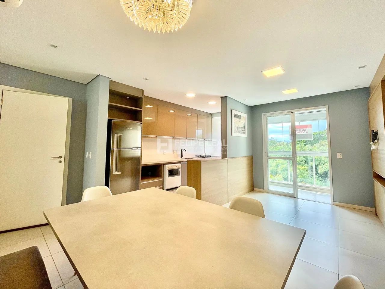 Apartamento em Centro - São José, SC