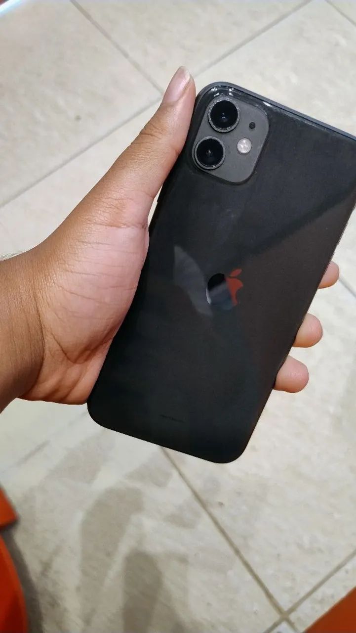 iPhone 11 - Conservado 