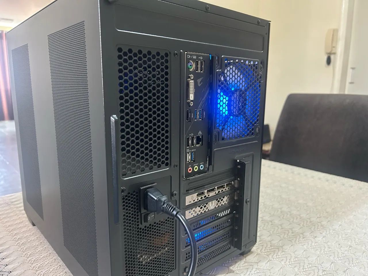 PC Gamer com Ryzen 7 5700X e RTX 4070 - Foto 3