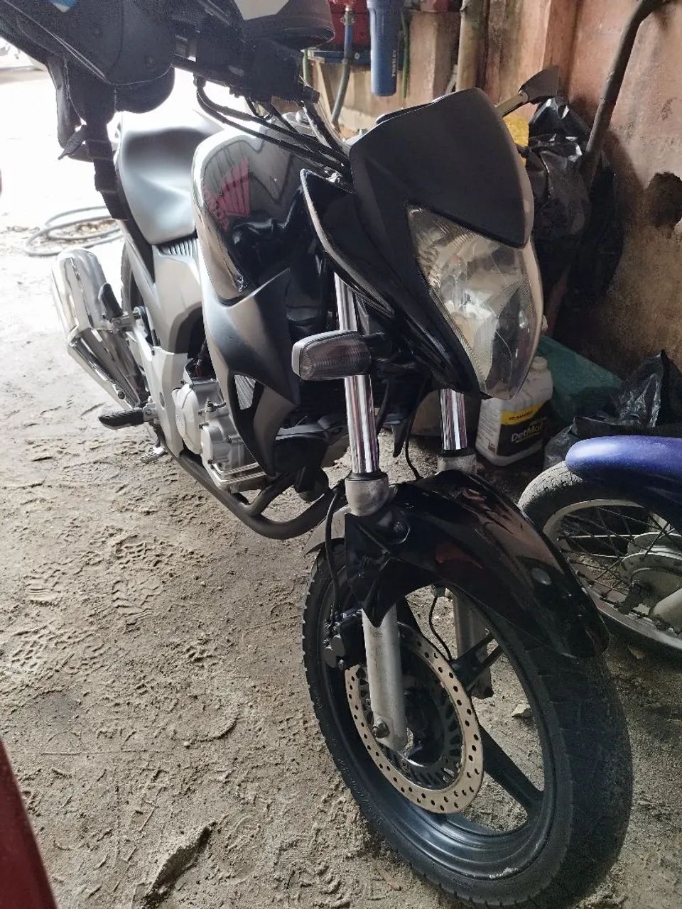 Vendo cb 300  - Foto 3