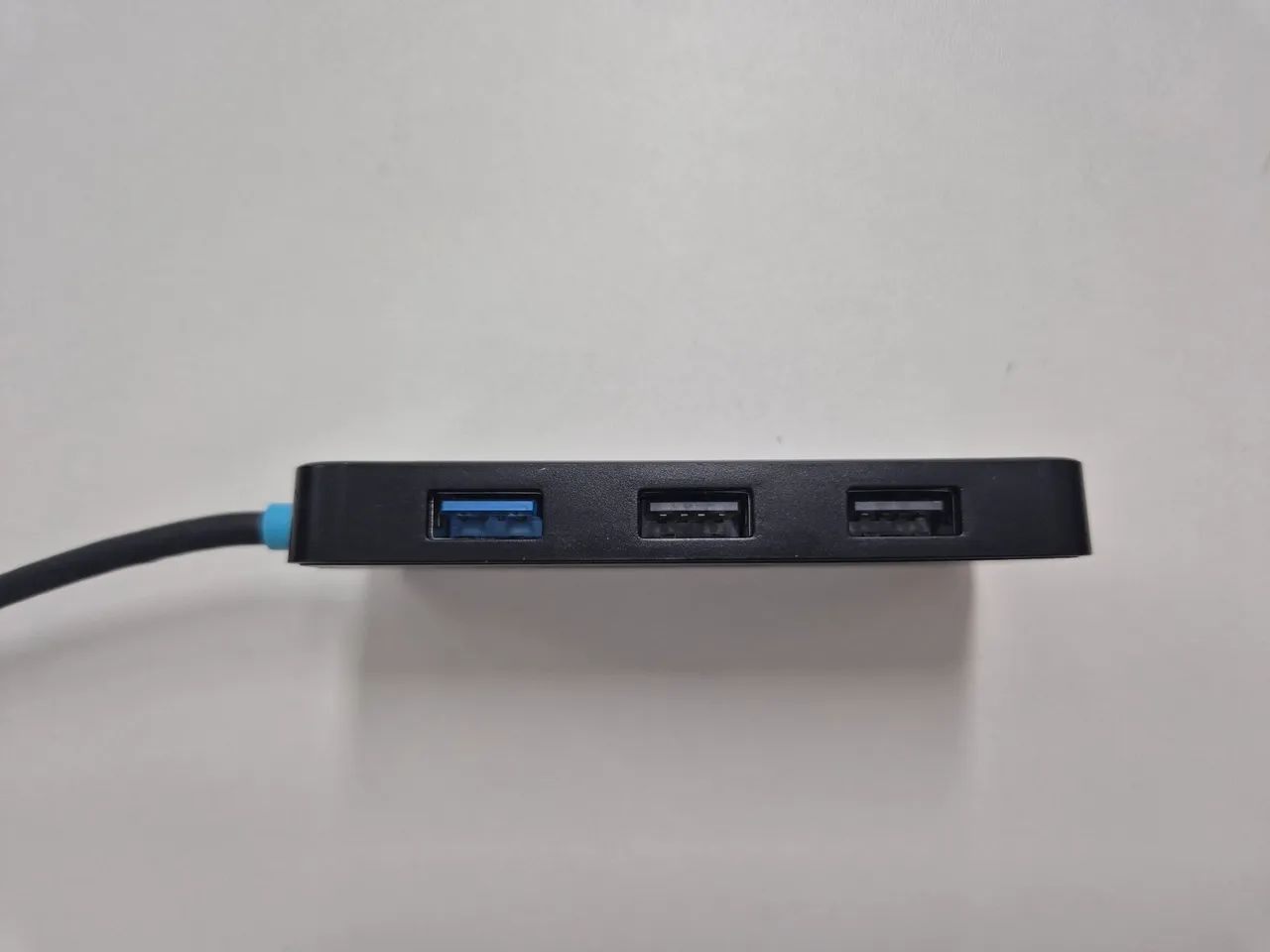 Hub USB-C com saida de vídeo para até dois monitores - Foto 4