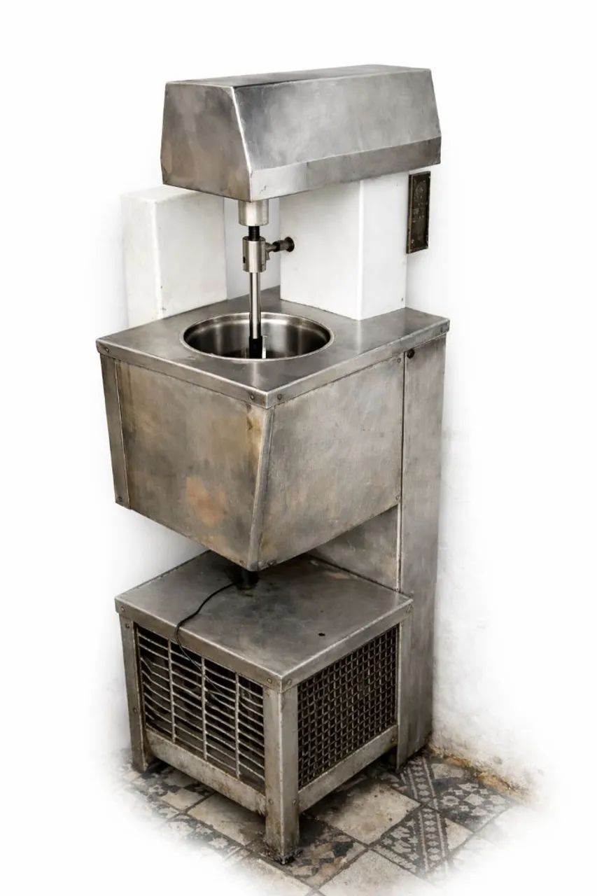 Produtora de sorvete.