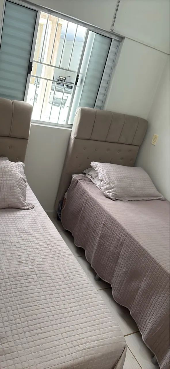 Conjunto de cama solteiro com cabeceira nova