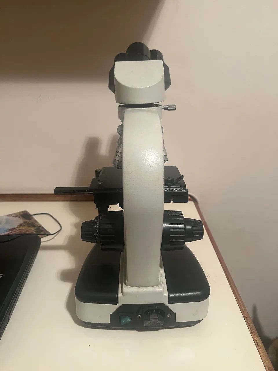 Microscópio - Foto 4