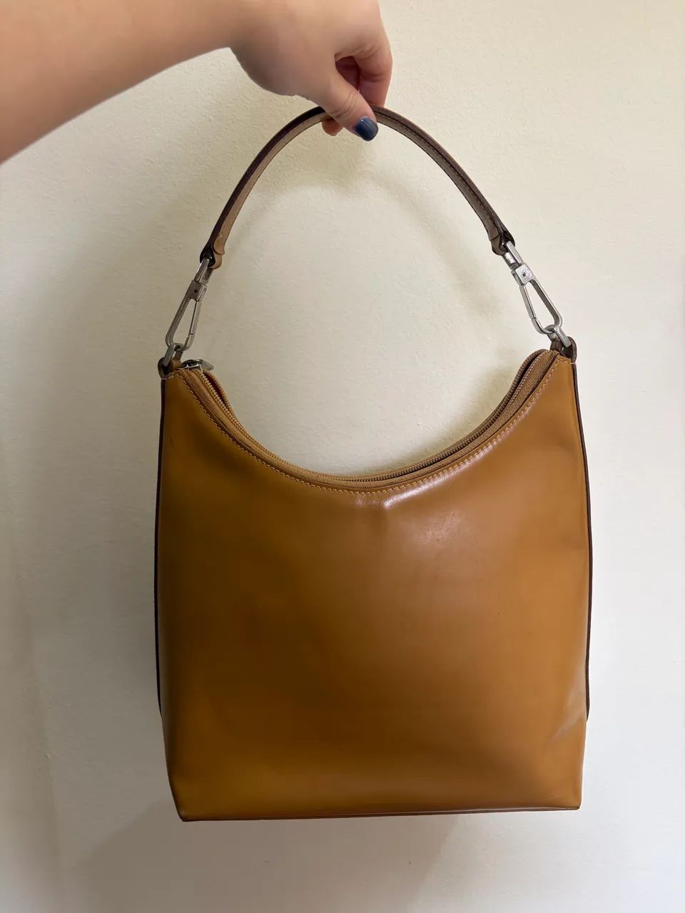bolsa Victor Hugo original mostarda - Foto 2