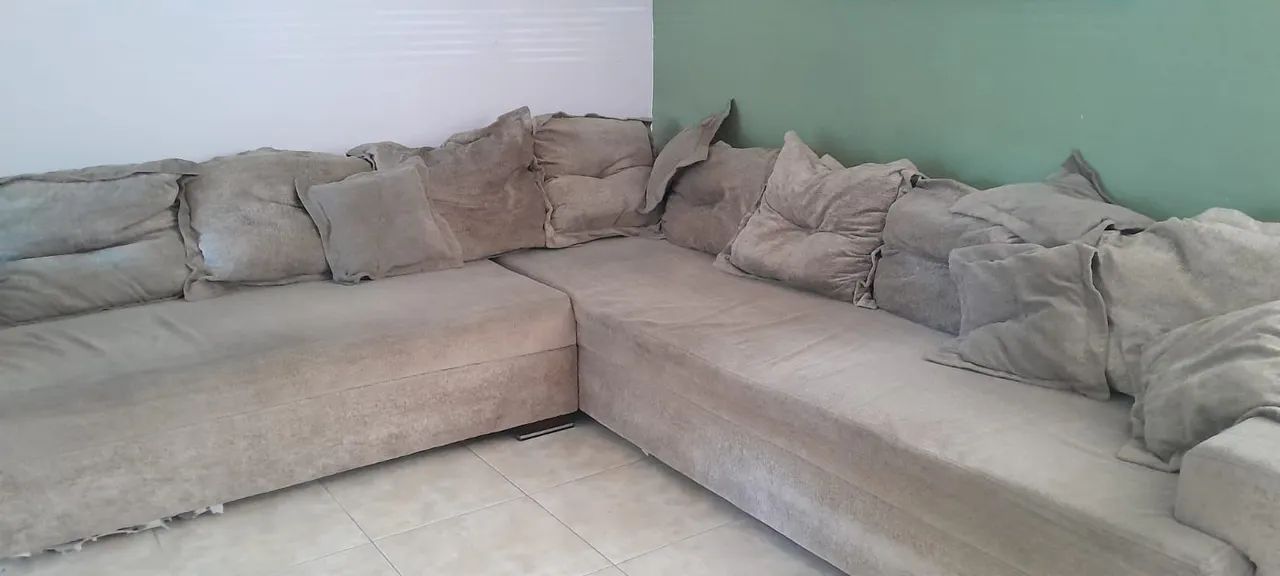 VENDO SOFÁ CONFORTÁVEL 