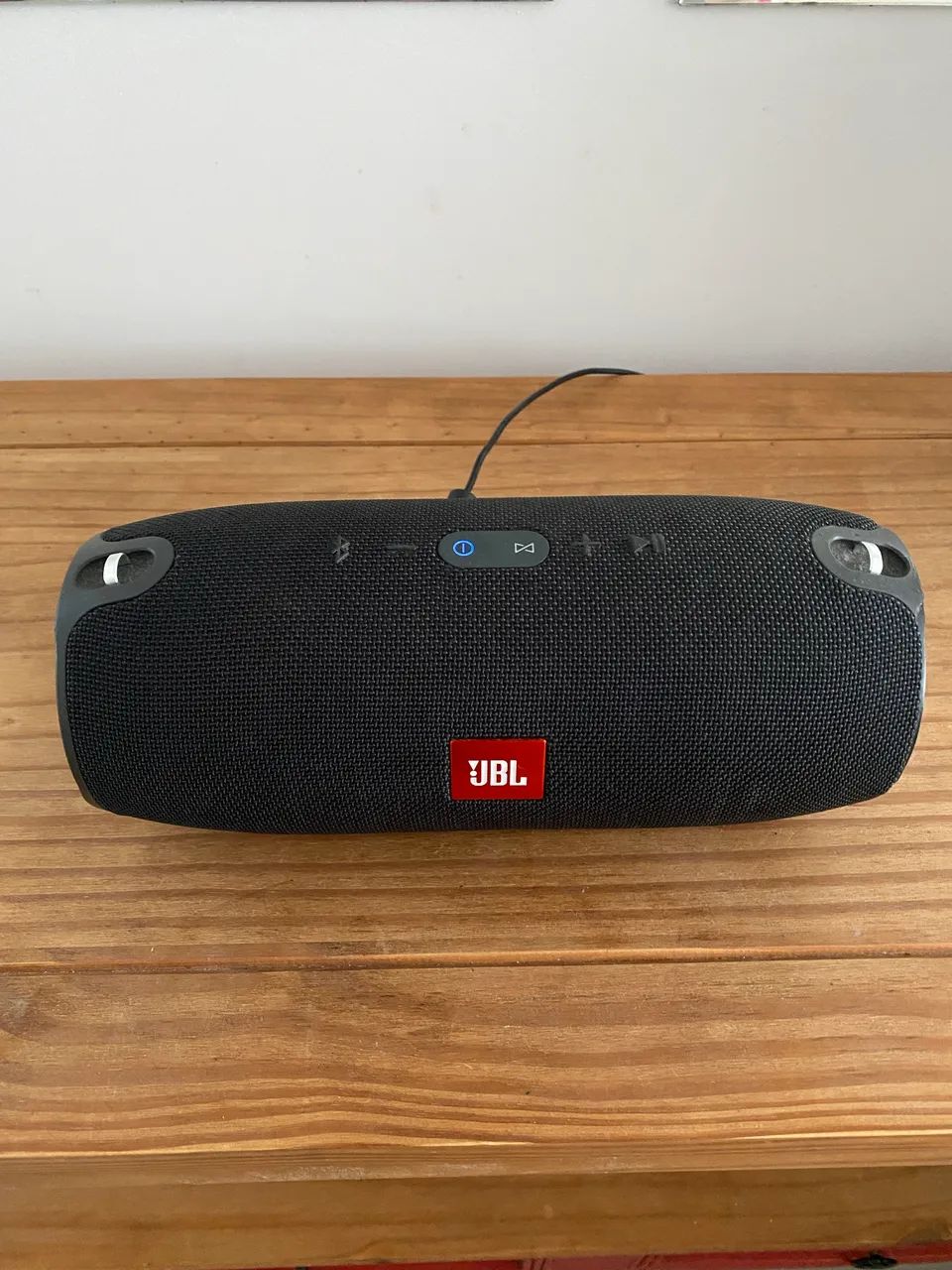 caixa de som JBL Xtreme 1ª Geração