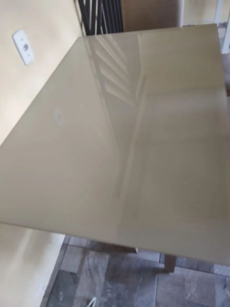 Estou vendendo está mesa de 4 cadeiras  - Foto 4