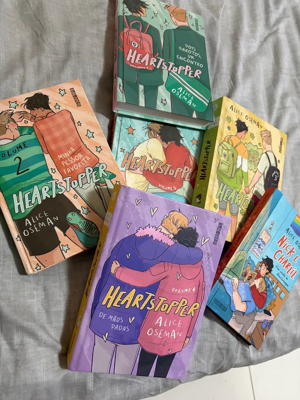 Livros Heartstopper coleção nova  - Foto 3