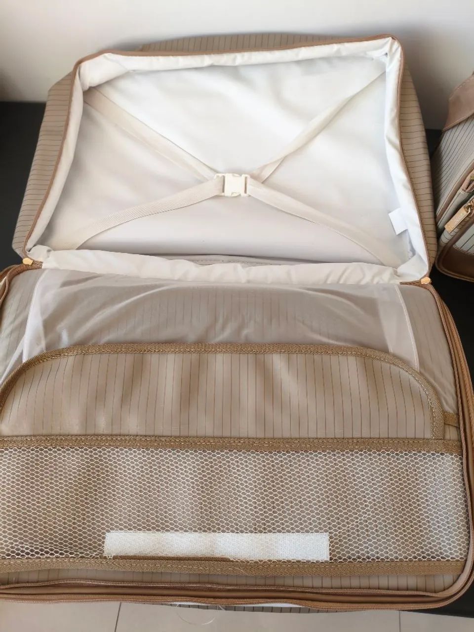 Mala e bolsa de maternidade  - Foto 3