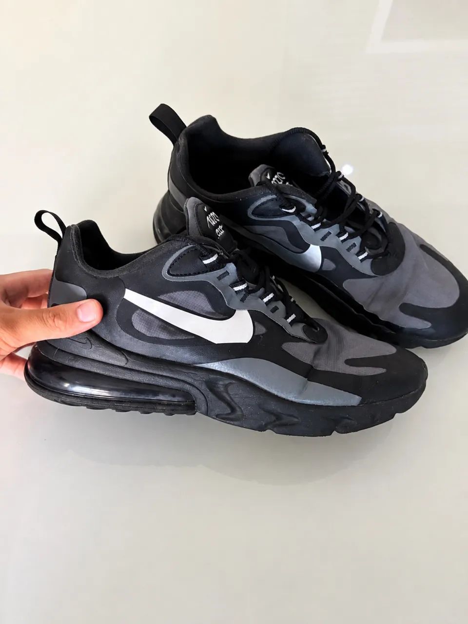 Tênis Nike air max 270 