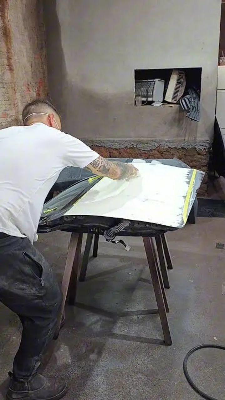 Vaga para PREPARADOR de Lanternagem e Pintura