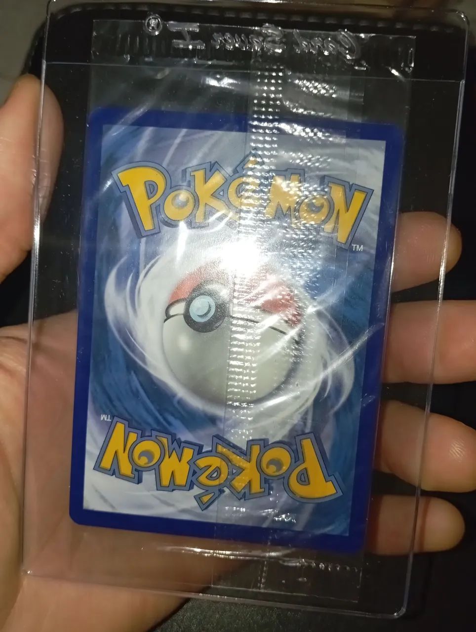 Carta Pokémon Pikachu PROMO 027 2023 INGLÊS LACRADA - Foto 3