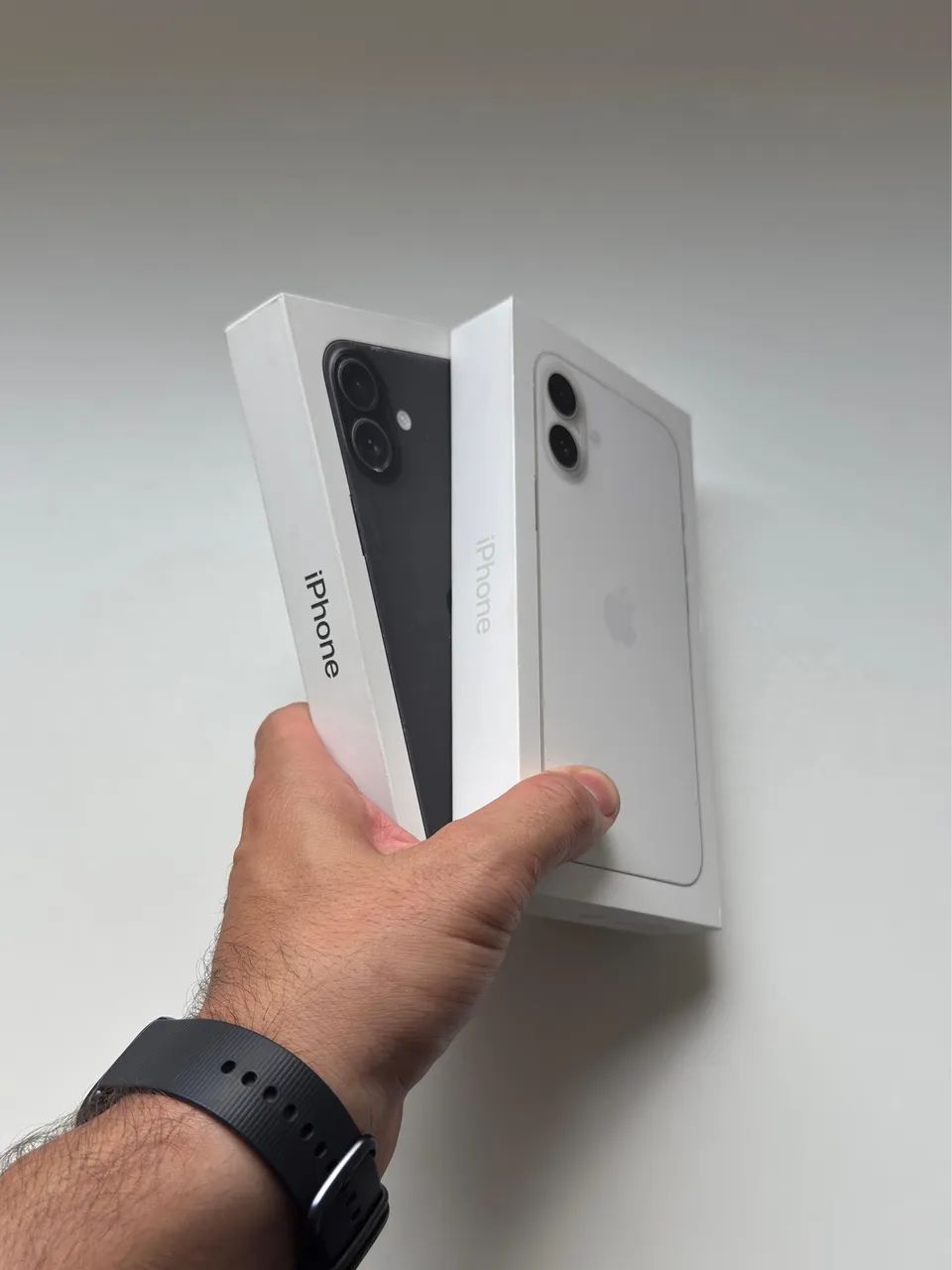 iPhone 16 Plus 128Gb - (Lacrado, novo) Capinha + película de brinde  - Foto 2