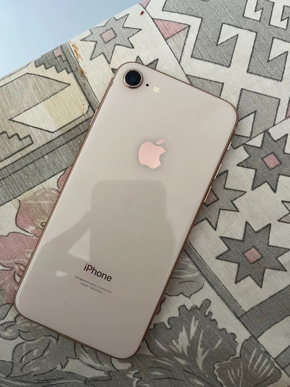 iPhone 8