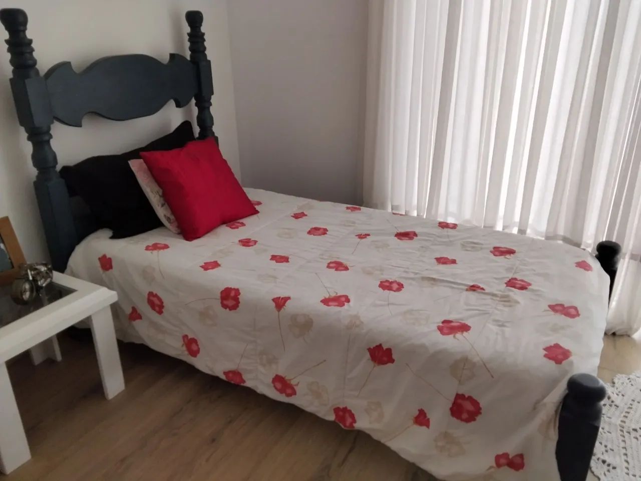 Cama solteiro sucupira com colchão 