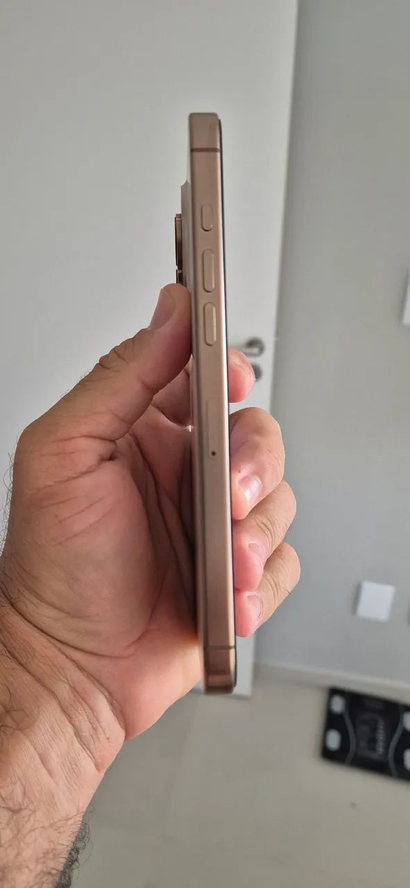 Iphone 16 Pro Max - Foto 5